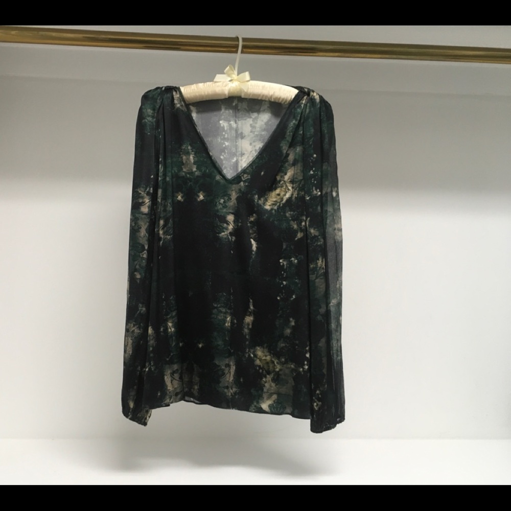 Elie Tahari silk blouse